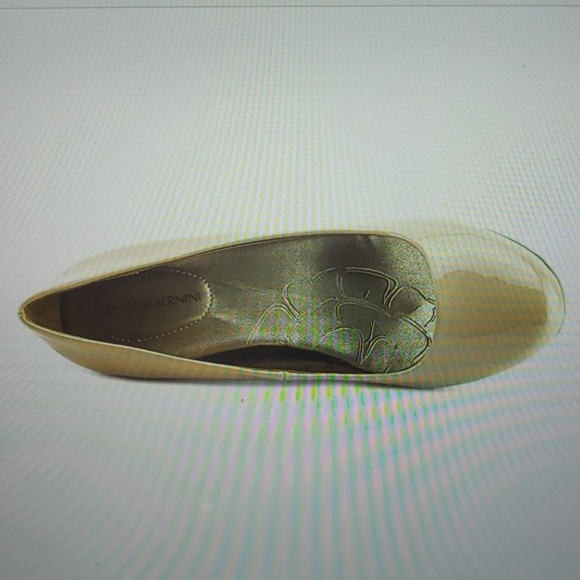 Giani Bernini Nude Heels (BRAND NEW!!!) - Picture 3 of 4